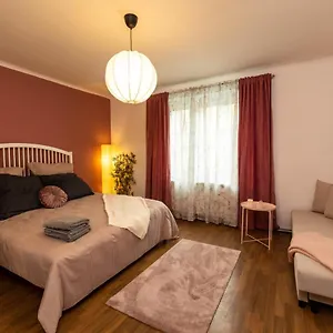Apartament Cosy In Great Location, Wiedeń