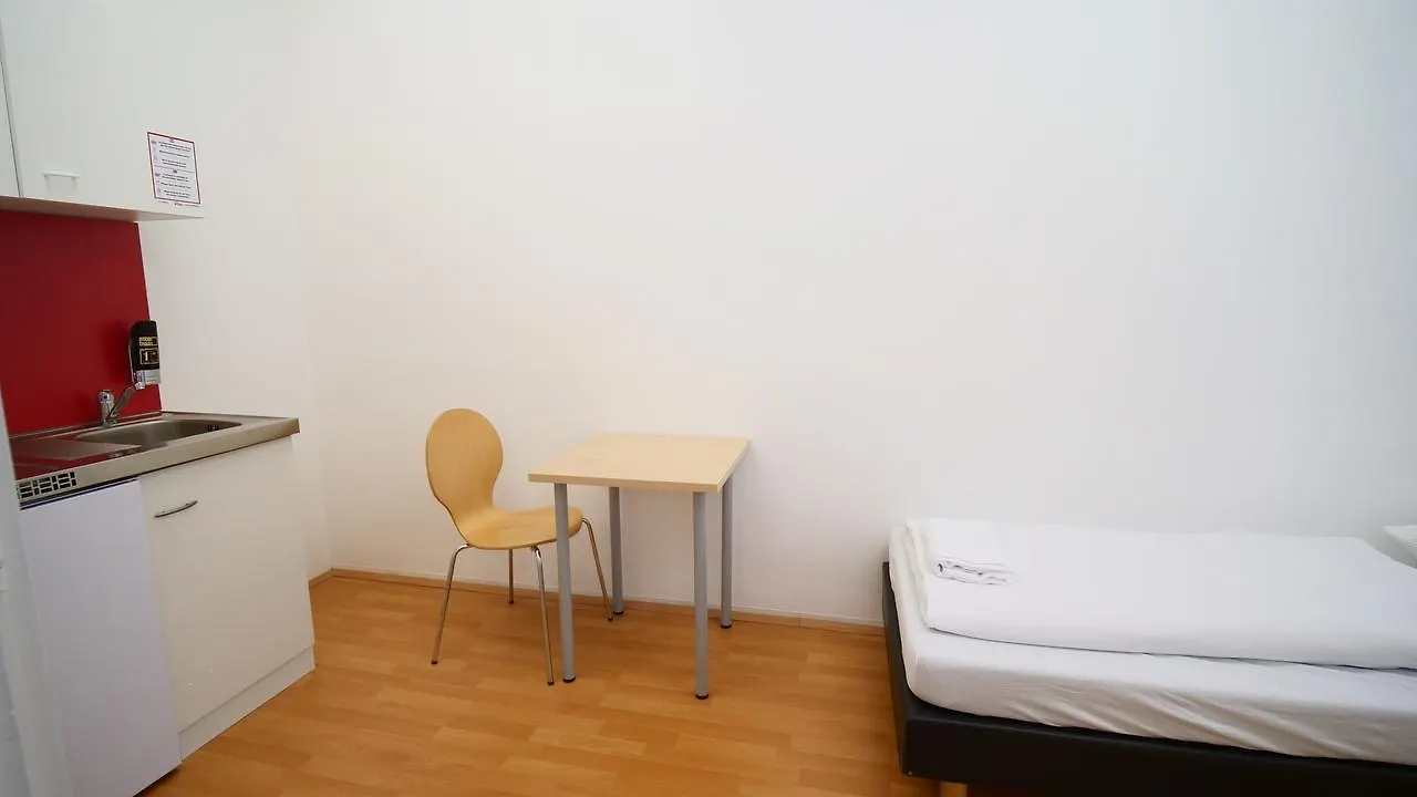 Easyroom Vienna - Low Budget Hostel