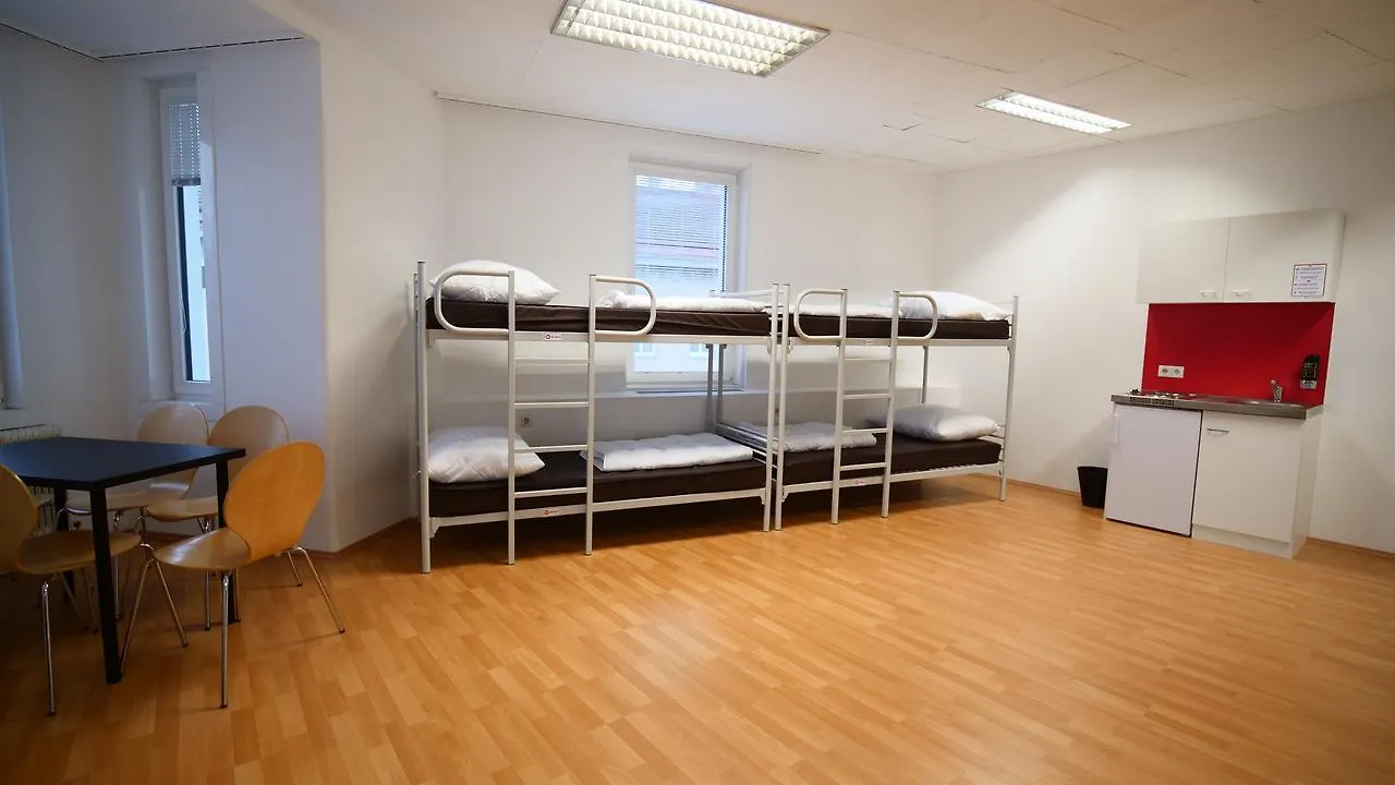 Easyroom Vienna - Low Budget Hostel