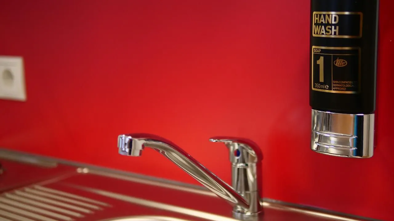Easyroom Vienna - Low Budget Hostel Austria