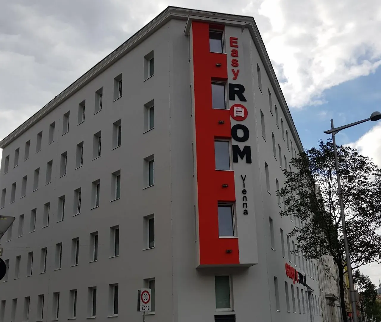 Easyroom Vienna - Low Budget Hostel